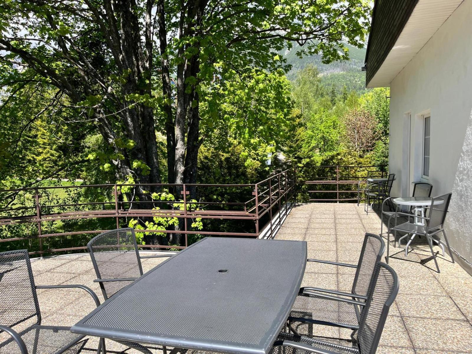 Penzion Villa Gerlach Vysoke Tatry Ngoại thất bức ảnh
